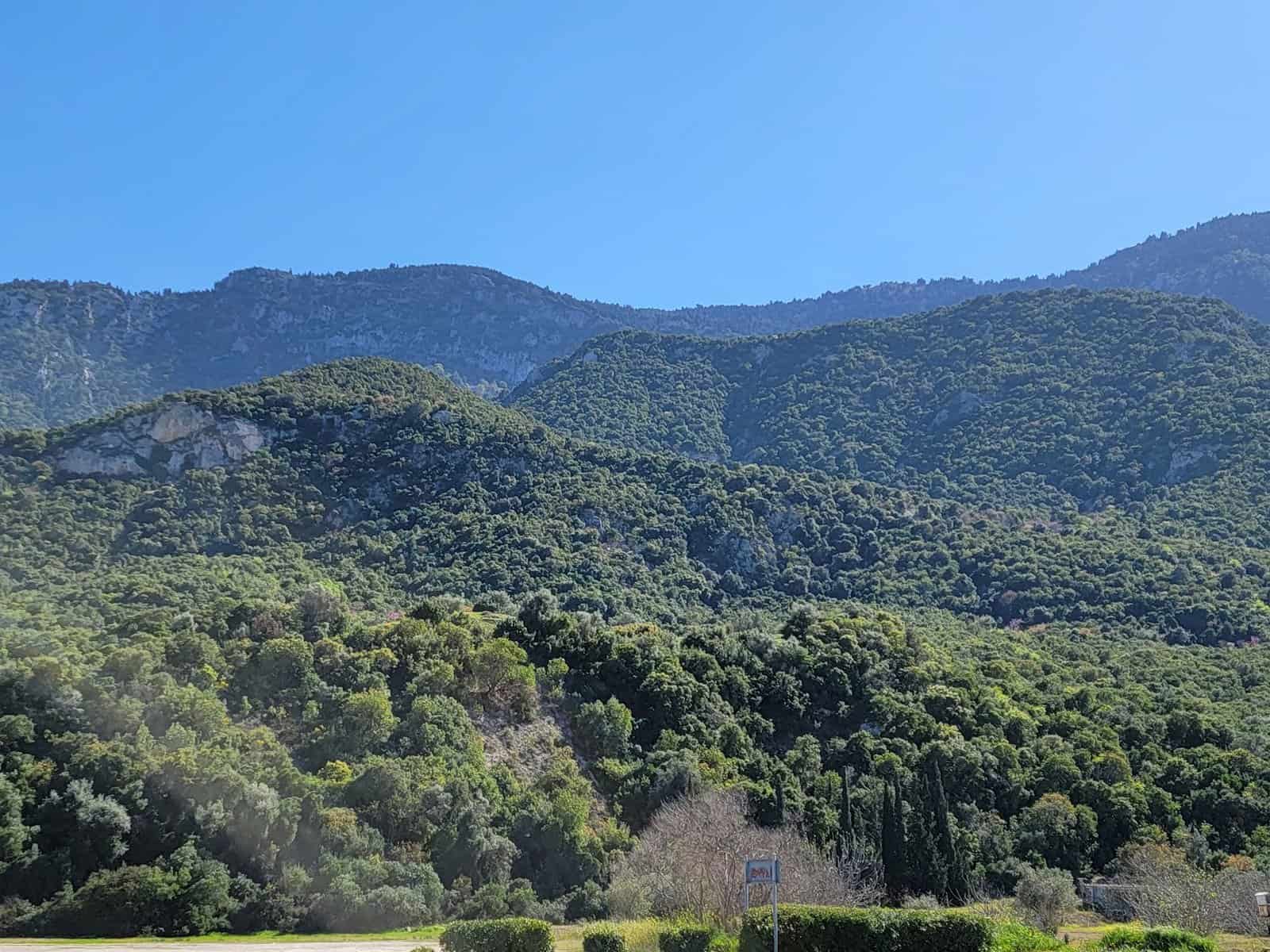 Thermopylae view from the road on your 7 day trip through Greece