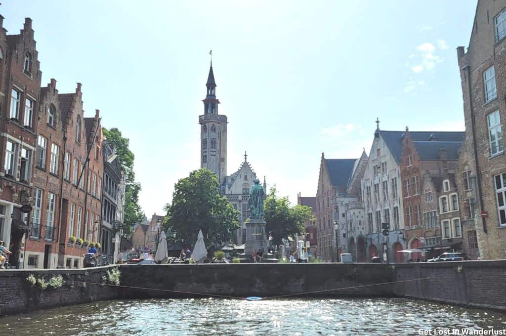 Is Bruges worth visiting? Check out the beautiful canals in Bruges