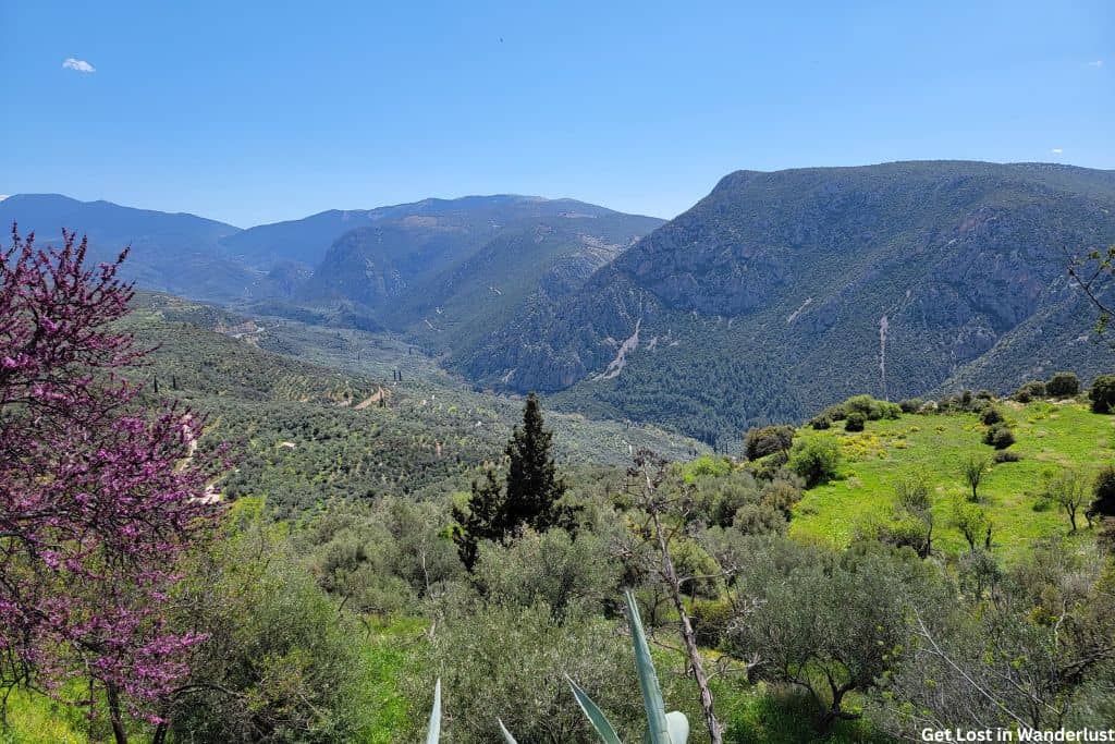 View of the mountains while driving from Delphi to Meteora