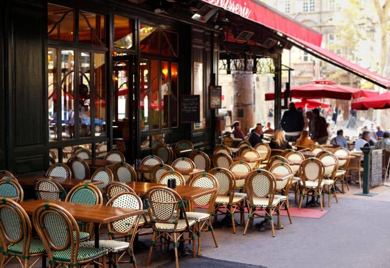 Where to Eat in the Latin Quarter Paris [2024]