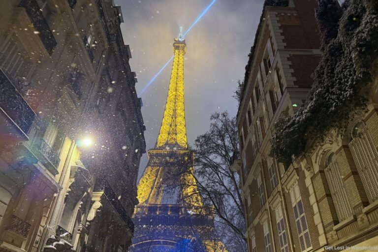 6 Best Christmas Lights Tours in Paris for 2026